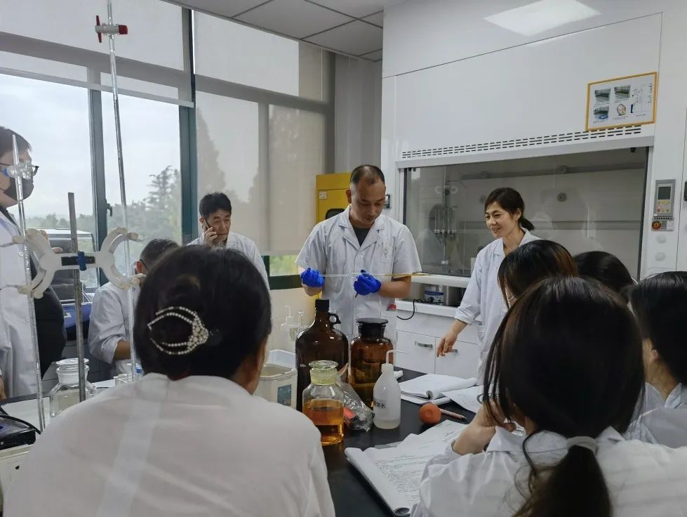 1659513402504877.jpg 1659513402504877.jpg